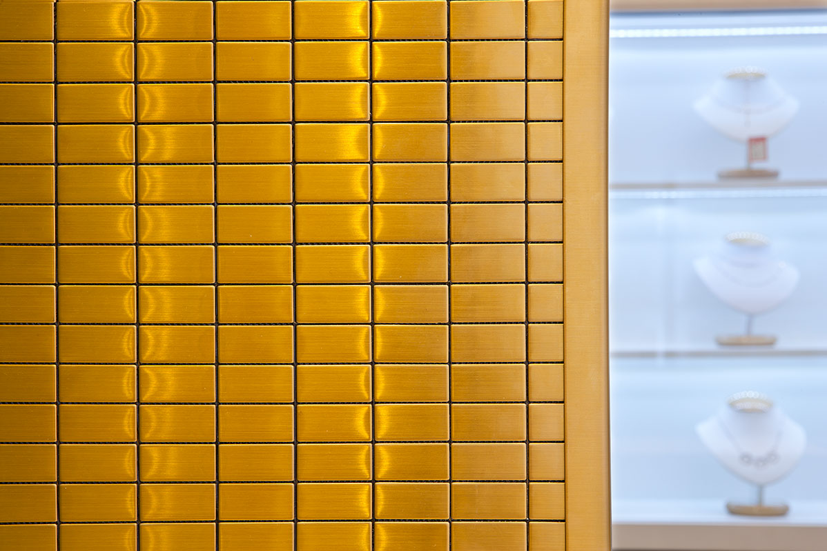 BAUHAUS TiGold Brushed Tiles